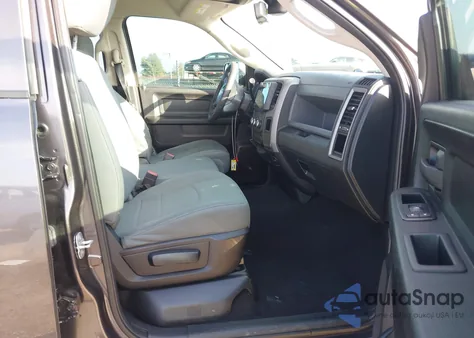 2014 Ram 1500 Express z USA, uszkodzony, nr VIN 1C6RR6FTXES319216